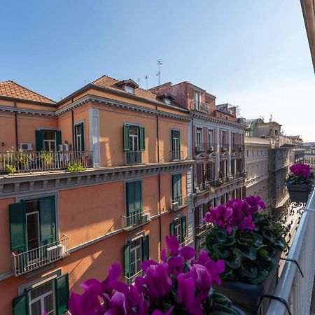 Teatro Toledo 272 Bed & Breakfast Naples Luaran gambar